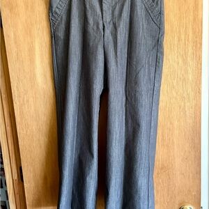 Ladies heather Gray Pants with a stretchy waist new!
